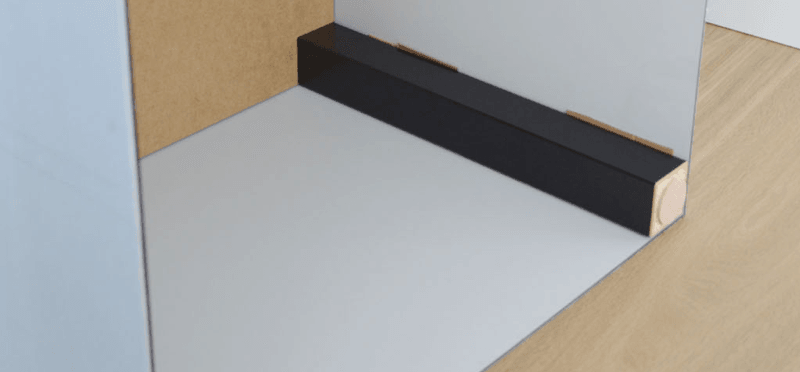 Acrylic table step 9