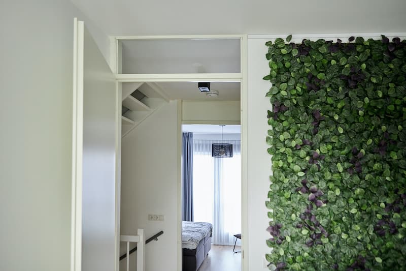 Close Transom window door