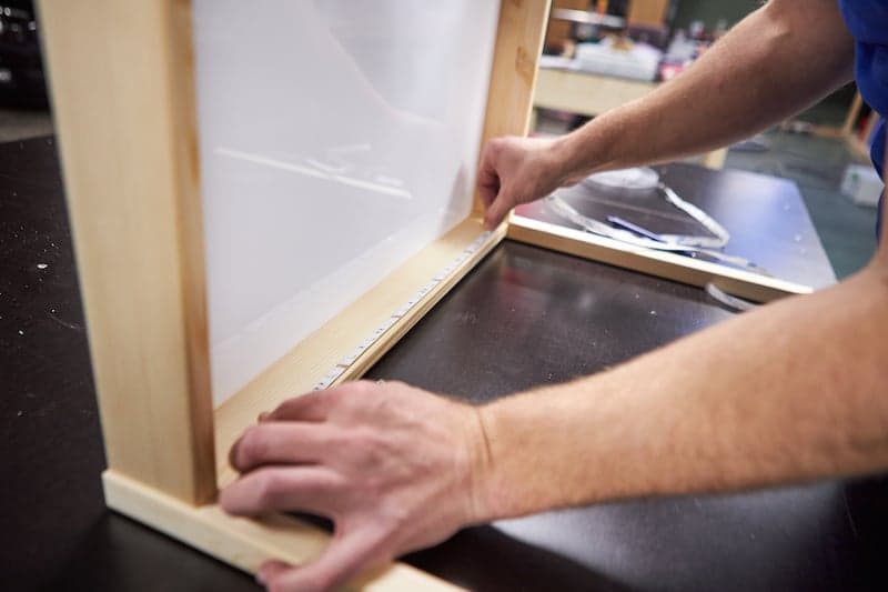 DIY light table attaching the led strips
