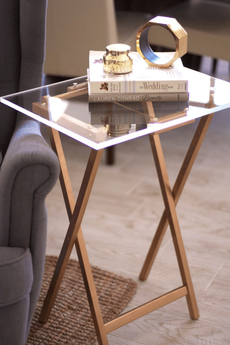 Making a perspex table top standing