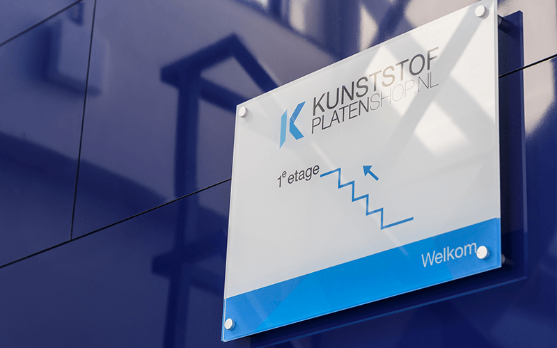 Plexiglas nameplate manufacture