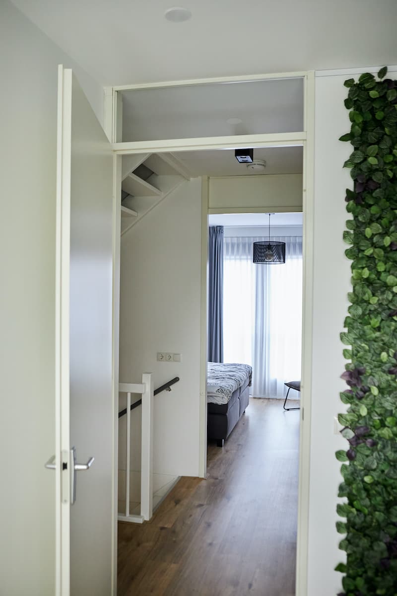 Transom window coverig