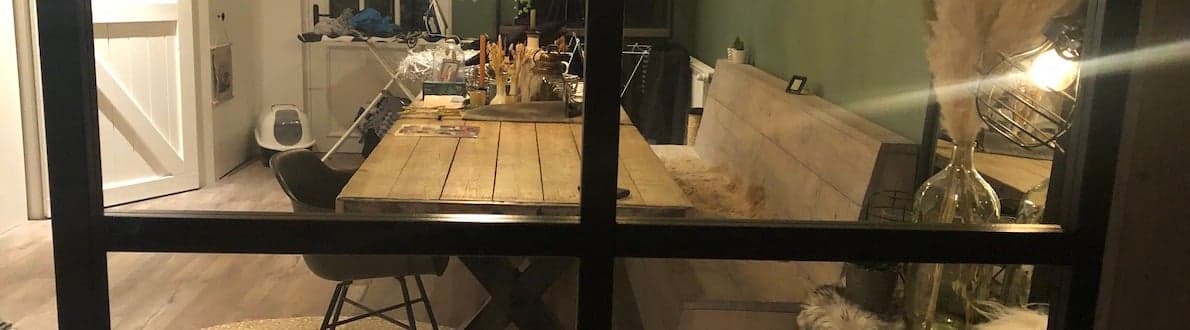 Create your own room divider banner