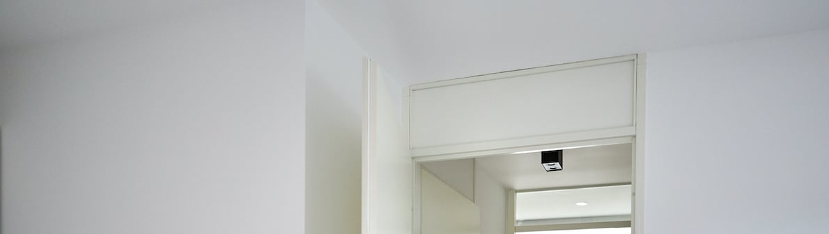 Close Transom windows HPL