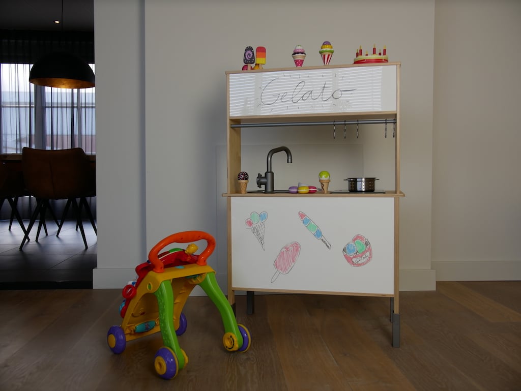IKEA play kitchen hack result