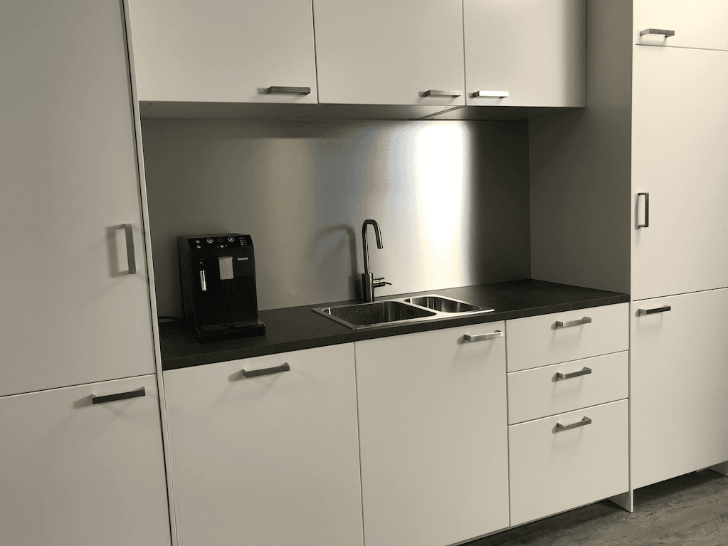 Aluminium composite panel kitchen splashback