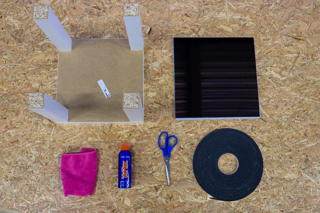 Benodigdheden-spiegeltafel-1-1024x683