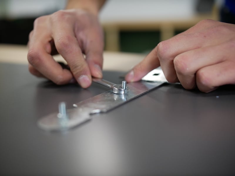 attaching hinges to toybox