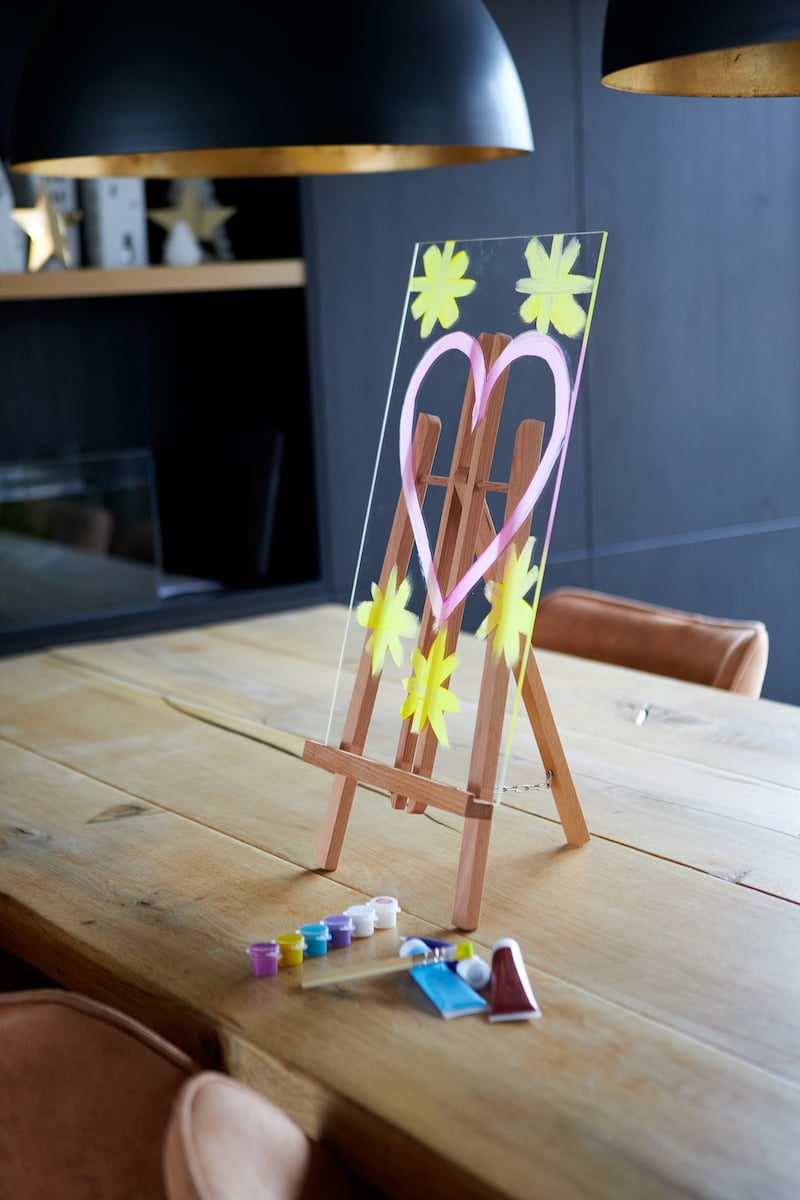 Perspex easel with paint