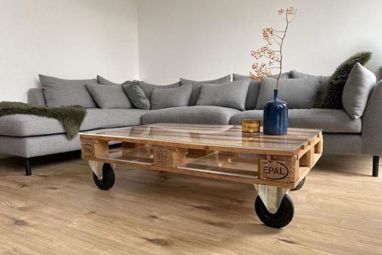 Plastic tabletops for indoor and outdoor use