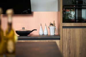 Kitchen backsplash copper